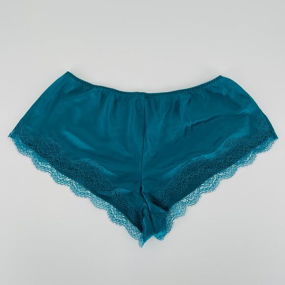 Victoria's Secret Women's Green Satin Sleep Shorts/Boxers with Lace - Size S NWT - Picture 3 of 10